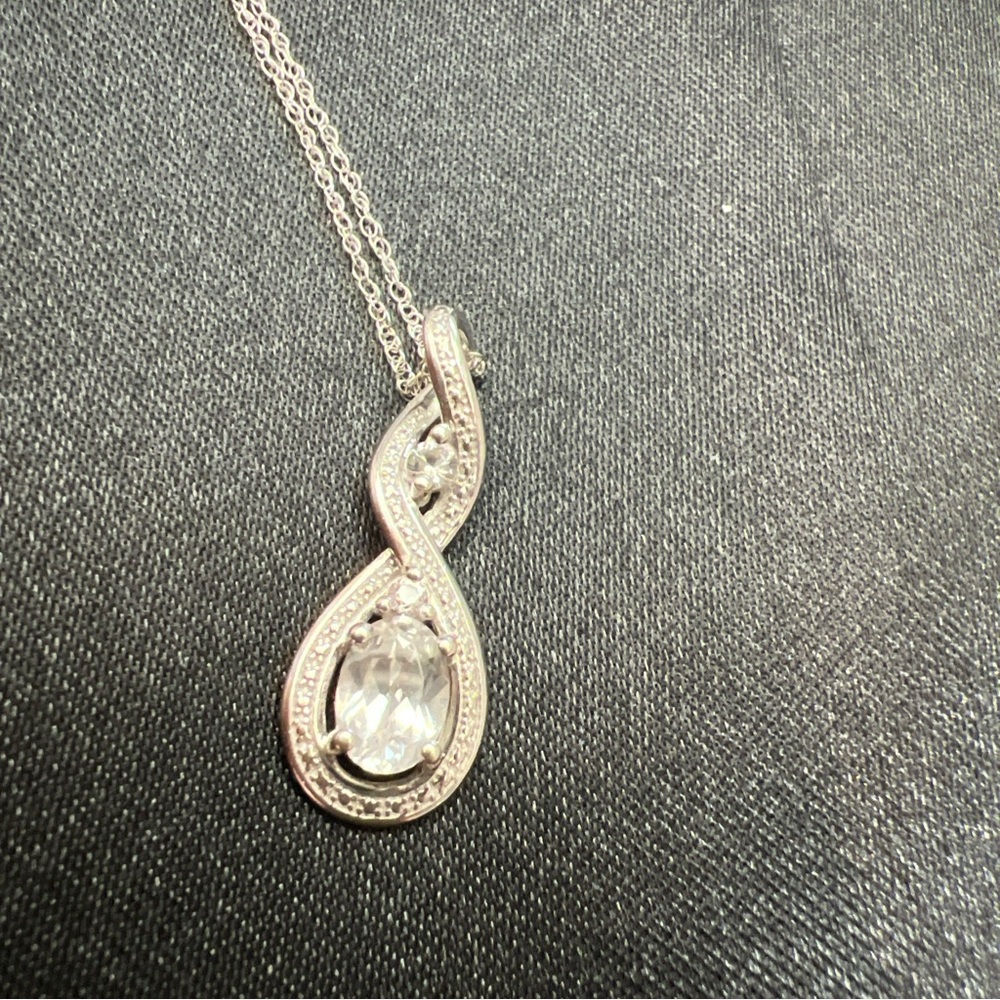 JTV Silver Pendant Necklace with zirconia JTV 18”